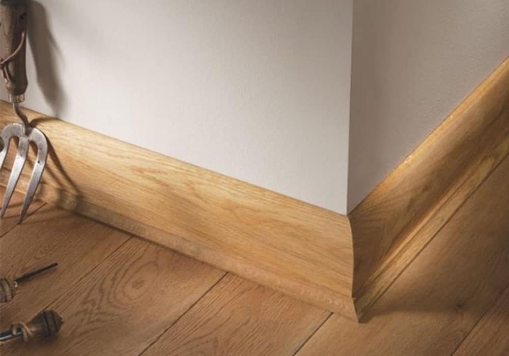 What Is a Skirting Board