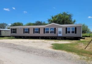difference between trailer park and mobile home